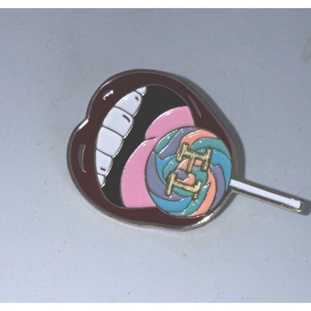 Hat Club Sugar Shack 2.0 Catty Cane Pin New Era Lollipop Red‎ Lips